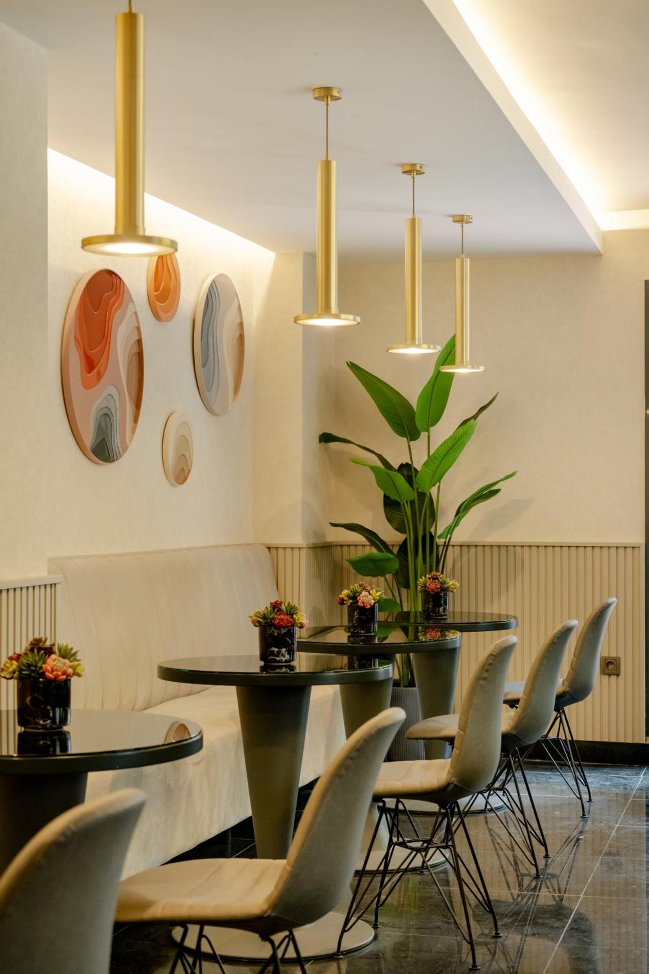 The Row Suites Taksim Istanbul Exterior photo