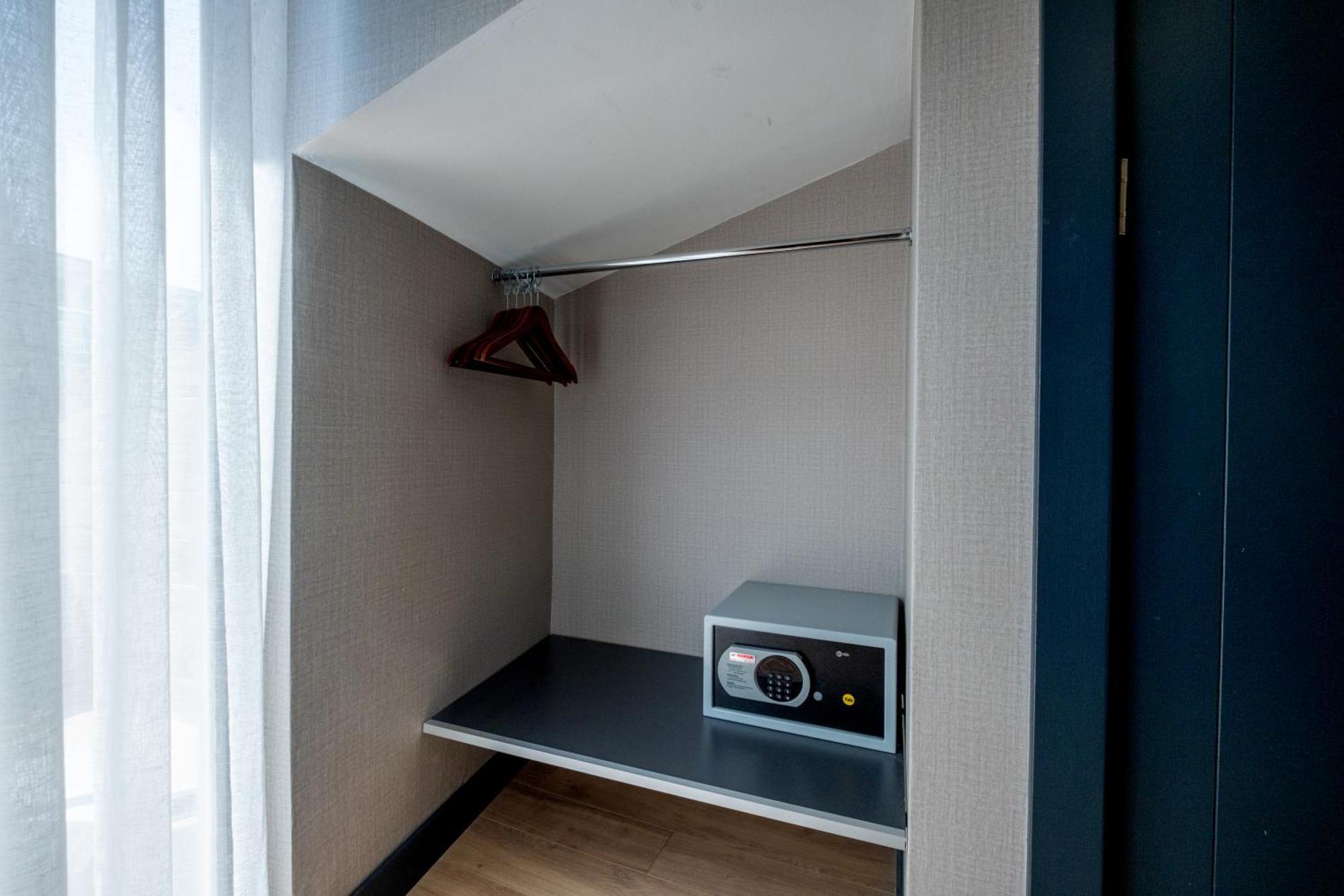 The Row Suites Taksim Istanbul Exterior photo